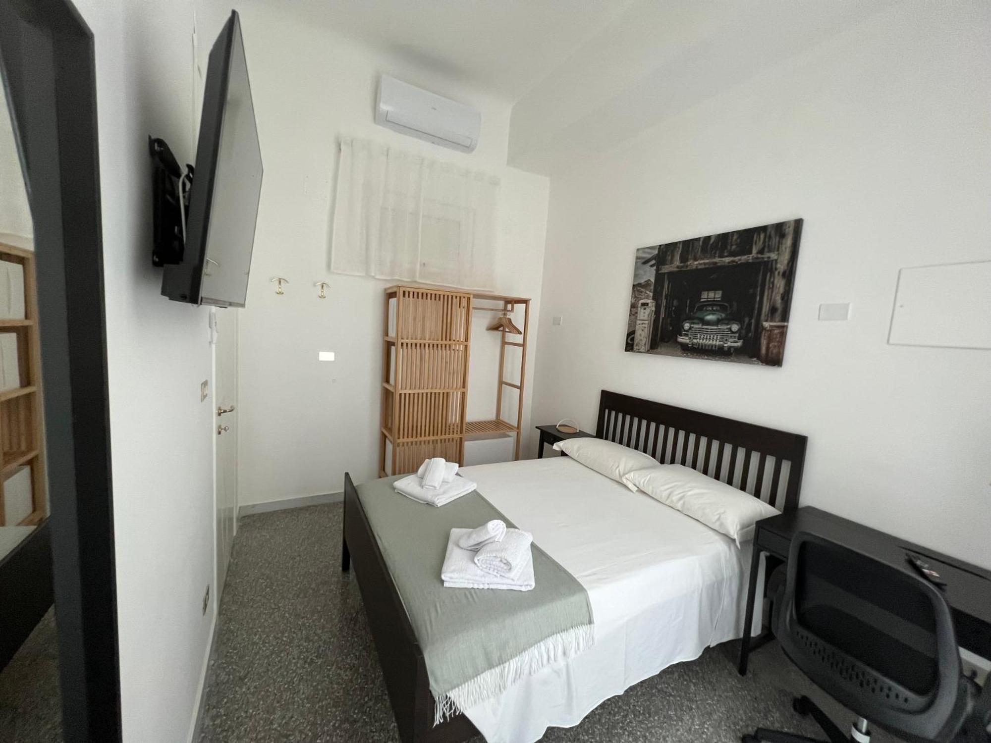 Bari Centro Harmony House Hotel Exterior photo